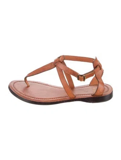 Pre-owned Frye Leather T-strap Sandals In Brown