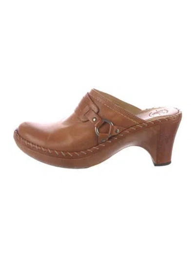 Pre-owned Frye Leather Whipstitch Trim Mules In Brown