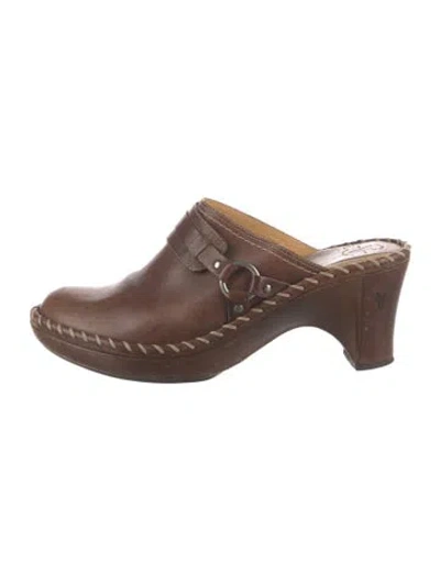 Pre-owned Frye Leather Whipstitch Trim Mules In Brown