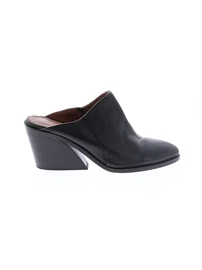 Pre-owned Frye Mule/clog In Black