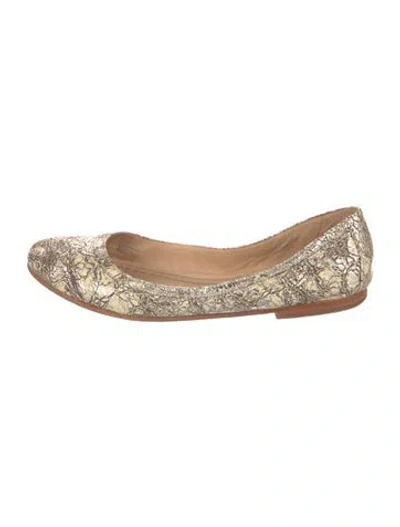 Pre-owned Frye Patent Leather Floral Print Ballet Flats In Neutral
