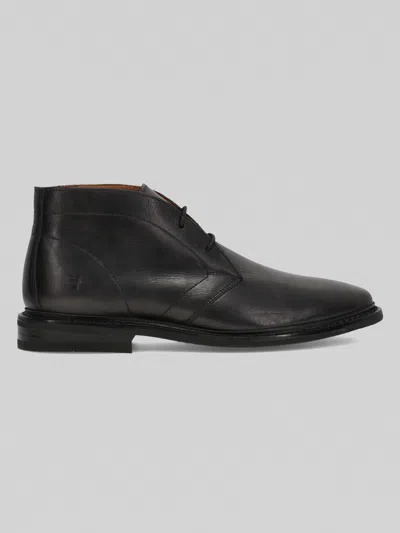 Frye Paul Chukka Boots In Black