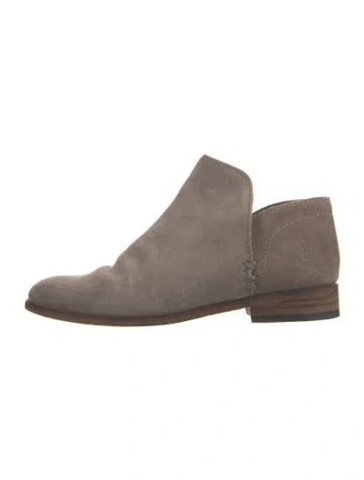 Pre-owned Frye Suede Boots In Gray
