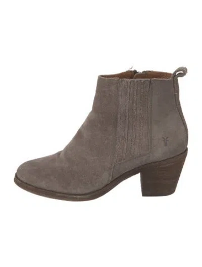 Pre-owned Frye Suede Chelsea Boots In Neutrals