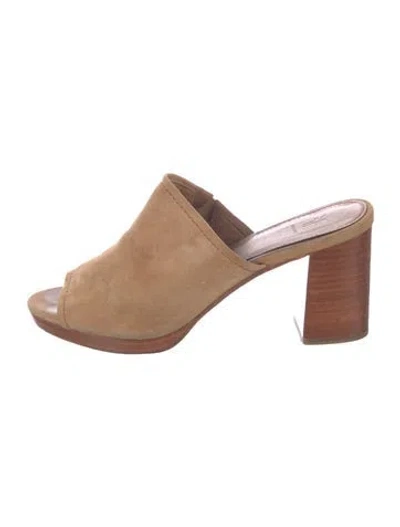 Pre-owned Frye Suede Sandals In Neutral