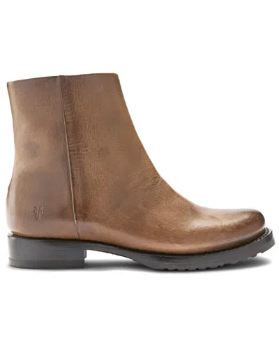 Frye Veronica Leather Boot In Grey