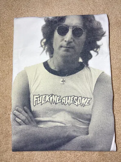 Pre-owned Fucking Awesome 2009  John Lennon Beatles New York City Fa L In White