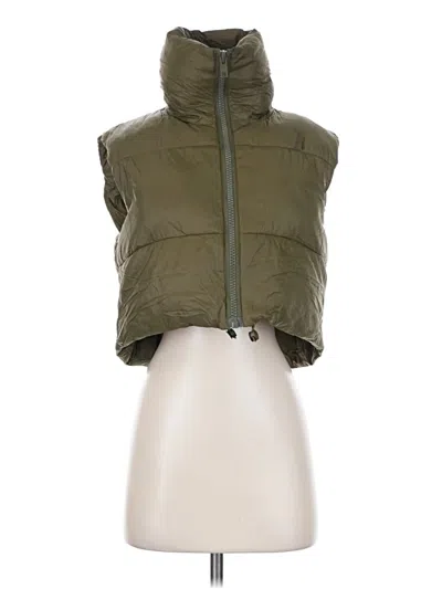Pre-owned Fuinloth Vest In Green