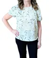 Fun 2 Fun Lenny Top In Ivory In Multi