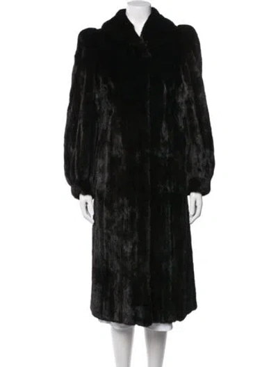 Pre-owned Fur Coat In Black