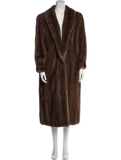 Pre-owned Fur Coat In Brown