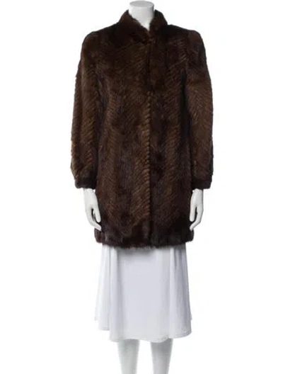 Pre-owned Fur Coat In Brown
