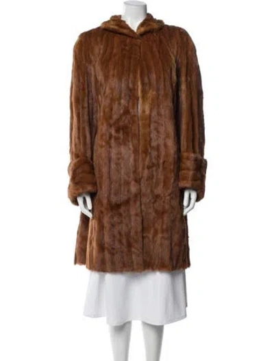 Pre-owned Fur Coat In Brown