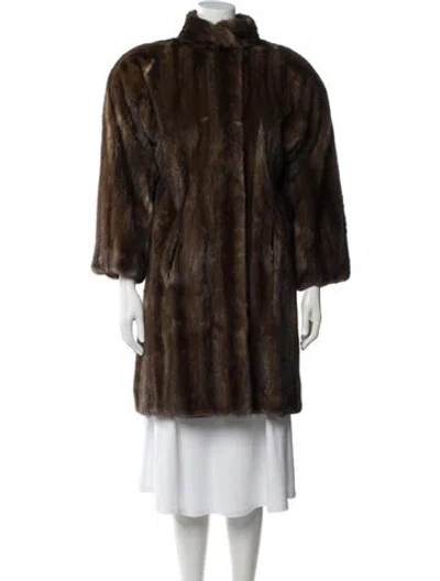 Pre-owned Fur Coat In Brown