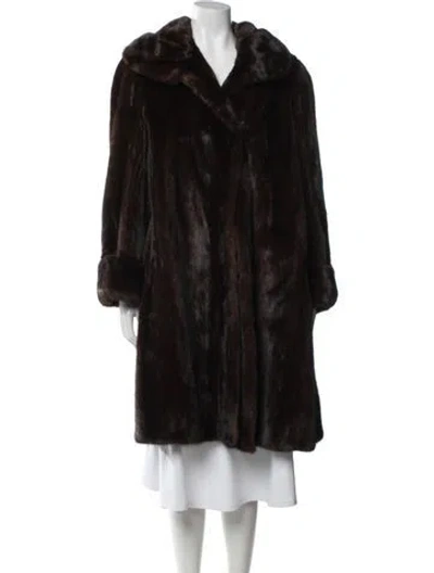 Pre-owned Fur Coat In Brown