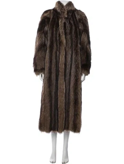 Pre-owned Fur Coat In Brown
