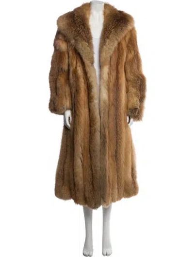 Pre-owned Fur Coat In Brown