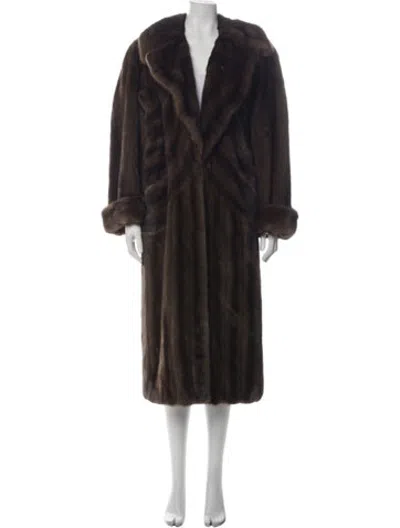 Pre-owned Fur Coat In Brown