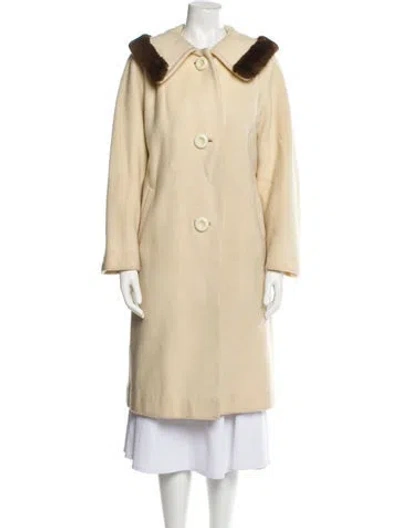 Pre-owned Fur Coat In Neutral