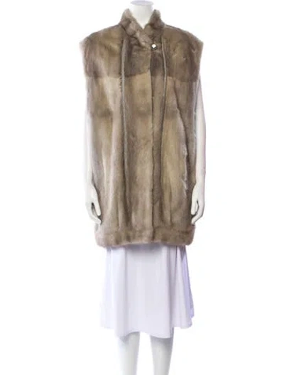 Pre-owned Fur Coat In Neutral