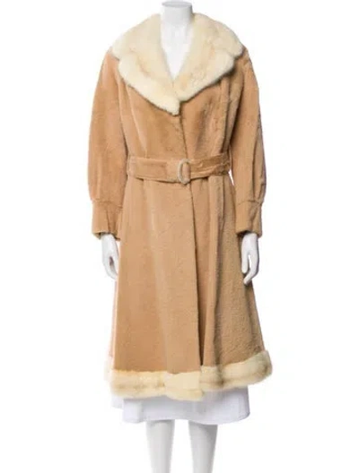 Pre-owned Fur Coat In Neutral