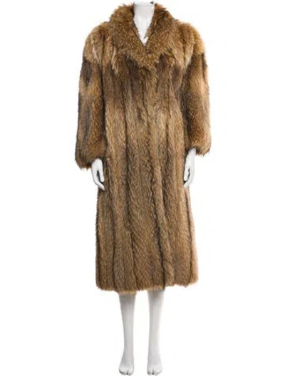 Pre-owned Fur Coat In Neutral