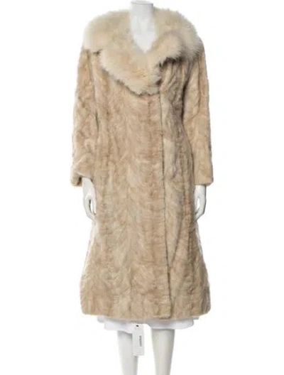 Pre-owned Fur Coat In Neutral
