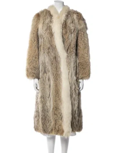Pre-owned Fur Coyote  Coat In Neutral