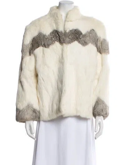Pre-owned Fur Faux  Coat In White