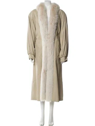 Pre-owned Fur Fox  Coat In Neutral