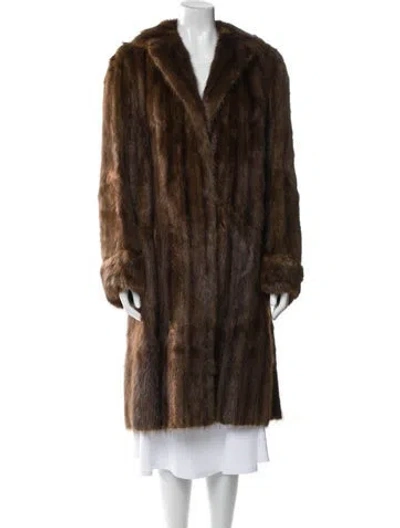 Pre-owned Fur Coat In Brown