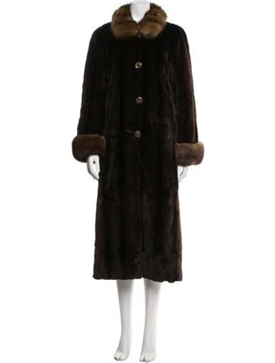 Pre-owned Fur Coat In Brown