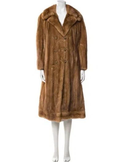 Pre-owned Fur Coat In Brown