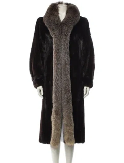 Pre-owned Fur Coat In Brown