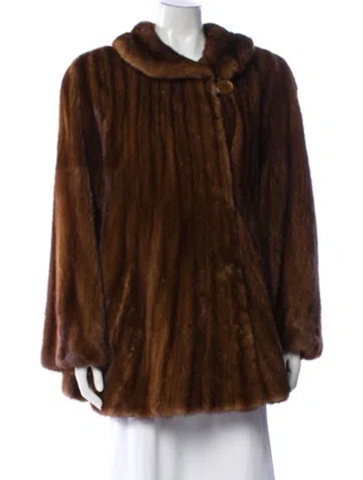 Pre-owned Fur Coat In Brown