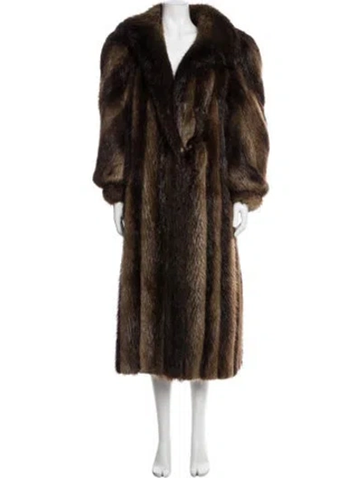 Pre-owned Fur Coat In Brown