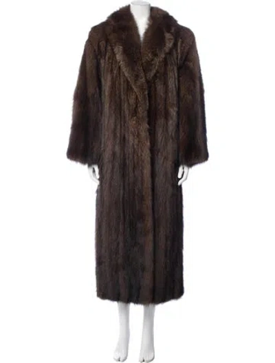 Pre-owned Fur Coat In Brown