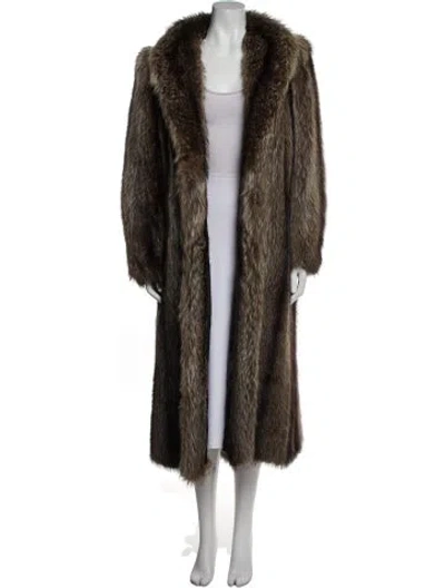 Pre-owned Fur Coat In Neutral