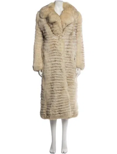 Pre-owned Fur Coat In Neutrals