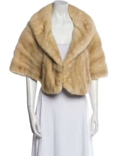 Pre-owned Fur Jacket In Neutral
