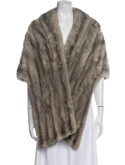 Pre-owned Fur Mink Shawl In Gray
