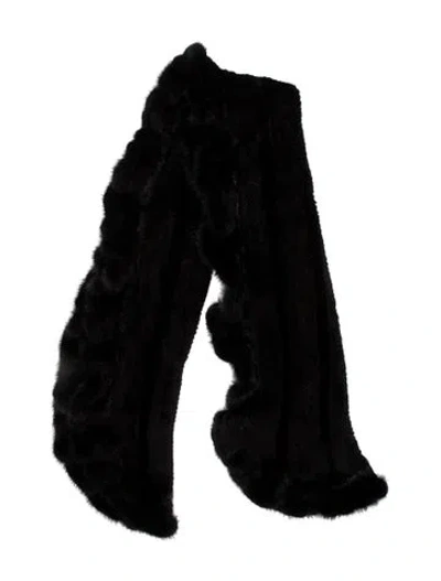 Pre-owned Fur Scarf In Black