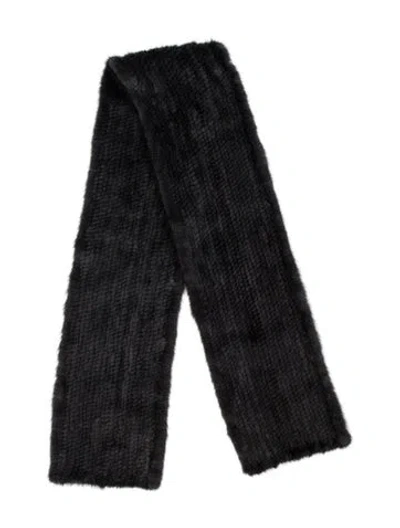Pre-owned Fur Scarf In Black
