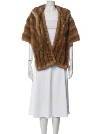 Pre-owned Fur Shawl In Brown