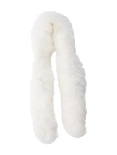 Pre-owned Fur Shawl In White