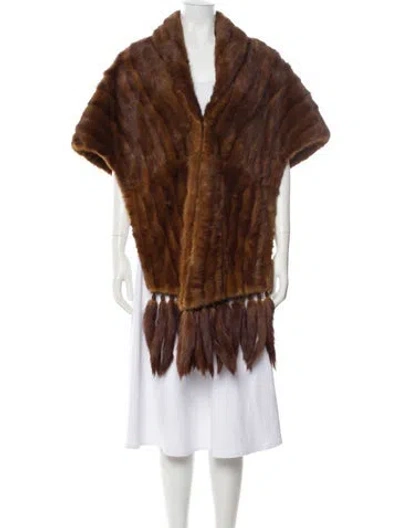 Pre-owned Fur Vest In Brown