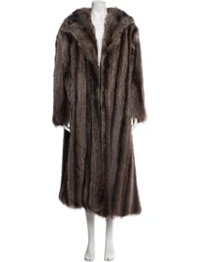 Pre-owned Fur Vintage   Coat In Brown