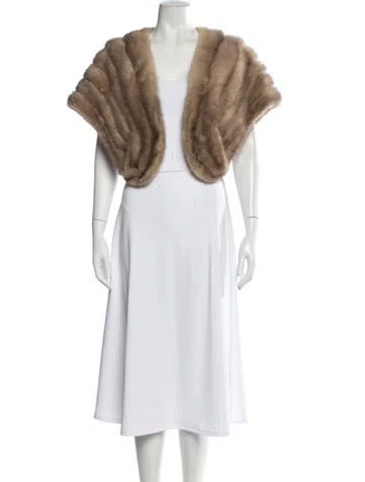Pre-owned Fur Vintage Shawl In Brown