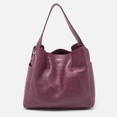 Pre-owned Furla Burgundy Pebbled Leather Medium Capriccio Hobo