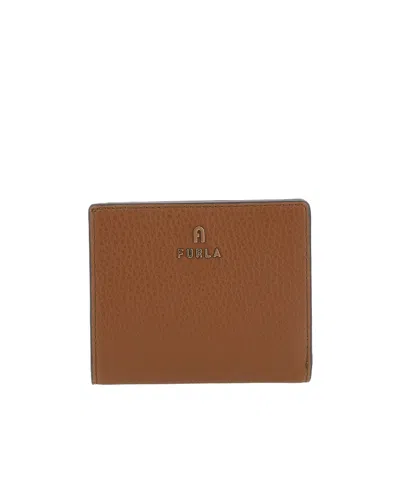 Furla Camelia Logo-plaque Bi-fold Wallet In Brown